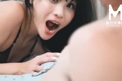 【国产】熟女的秘密日记免费观看