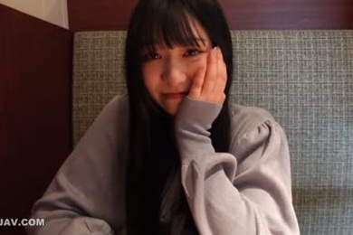 世の男を誘惑する絶対的上目遣いが可愛すぎて完全KnockOut従順で無防備すぎる21歳の専門生の躰にアレを仕込み絶対服従問答無用の生中出し_