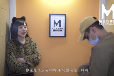 【国产】 猎人与猎物 精彩免费播放