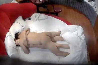 极品浪姐意犹未尽享受鱼水之欢猛烈的冲刺