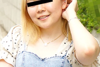 大屁股～大家的自慰器萝莉川蜜桃臀妹子都想被利用！ ～上杉千寻