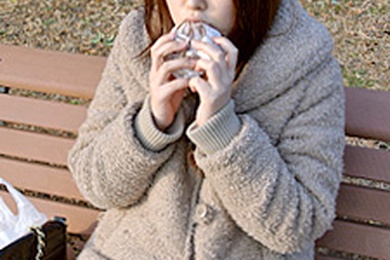 问题女大学生胯部松了！仲间奈绪