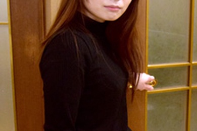 终于找到了一位很难预订的受欢迎的酒店小姐。山仓明子